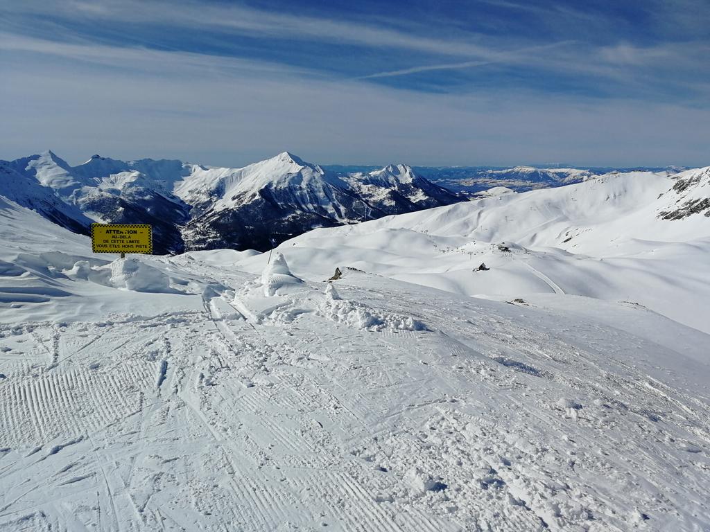 SebPonthieu's tweet photo. Belle journée à Orcieres, petit coucou à l'équipe #eip https://t.co/DRoqMYjk5w