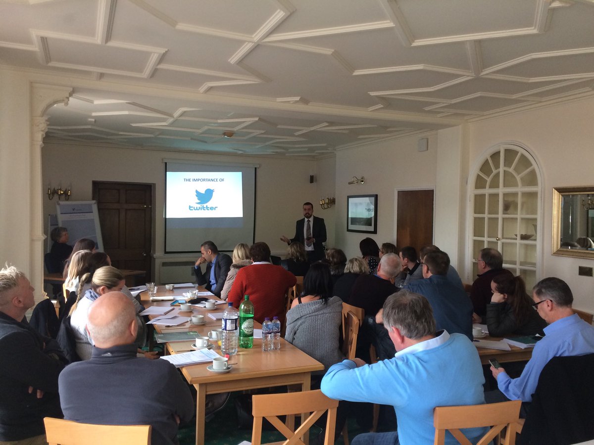 Kelly Howe tweet media