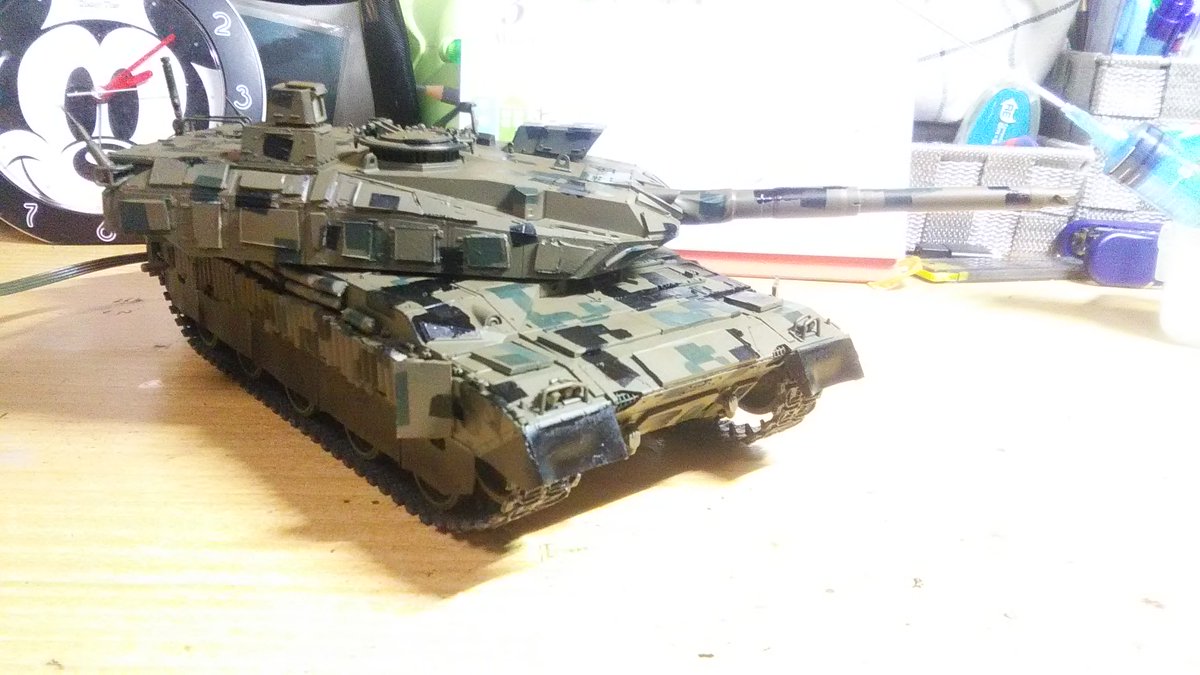 デジタル迷彩10式戦車改