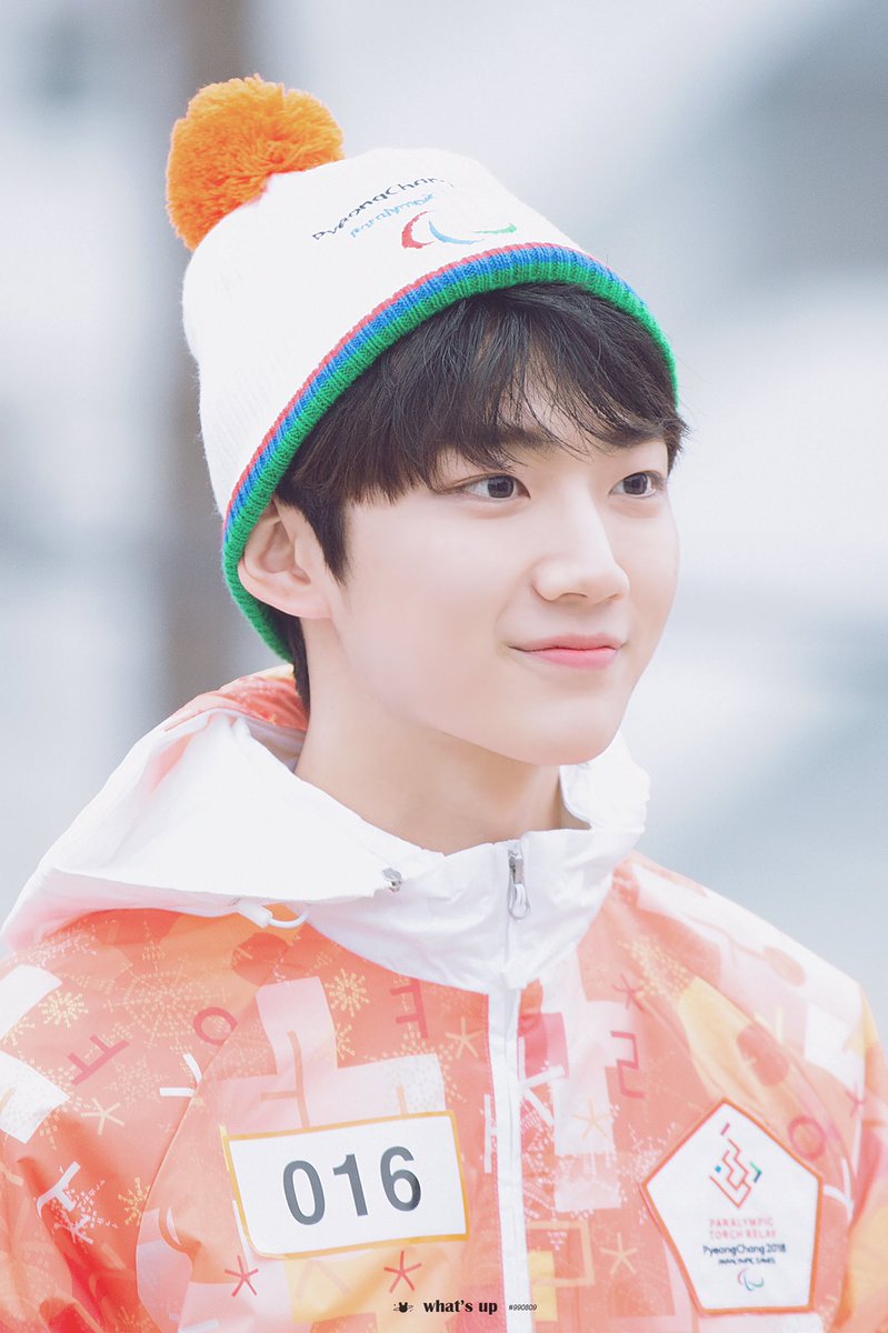 WhatSeop89's tweet photo. 180307 평창동계패럴림픽 성화봉송

#형섭 #안형섭 #hyeongseop https://t.co/gO0C7mytCj