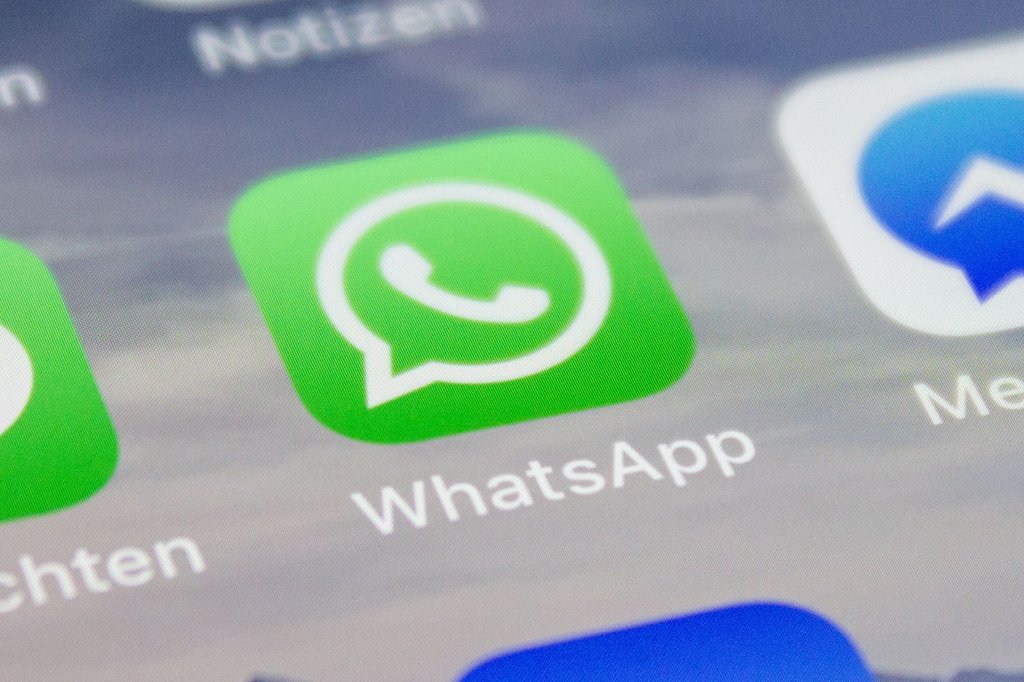 Voor en tijdens de gemeenteraadsverkiezingen is het mogelijk om via het WhatsApp nummer 06 11 23 81 75 contact met ons op te nemen. Dit nummer is tijdelijk beschikbaar om inwoners te helpen met vragen over de gemeenteraadsverkiezingen: shbos.ch/2Da1csb