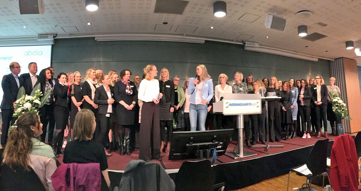merinomade's tweet photo. 🎊🎊🎊 Jippi! Sjefen min @ingridod er 1 av Norges 50 fremste #techkvinner! I tillegg er hun både gründer og CEO i @appear_in 👩💼💪
Gratulerer til alle 50 og alle andre kvinner på #kvinnedagen! 💪🙋🎈 https://t.co/csEkF0eBLt