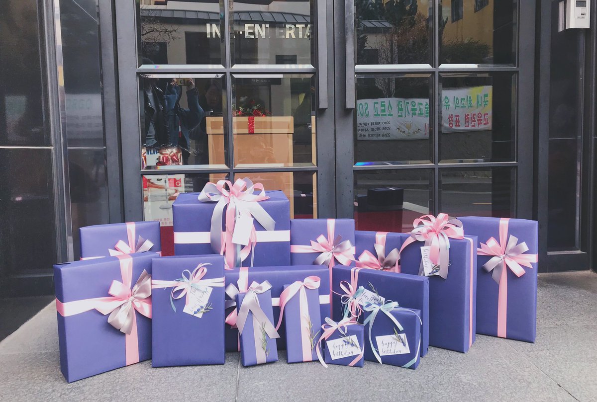 YJSBarCN's tweet image. 생일선물 이미 회사에게 주었어요.지성씨 생일축하합니다.
#Happy_Jisung_Day 
#겨울산의_봄_지성아_오늘도_사랑해