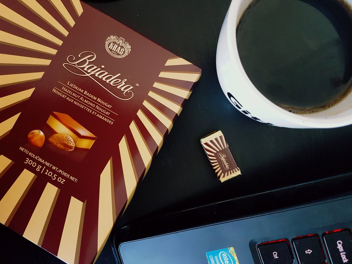 😍 One of my co-workers surprised me with #Bajadera! He is my favorite now.  

#InternationalWomensDay #omnomnom