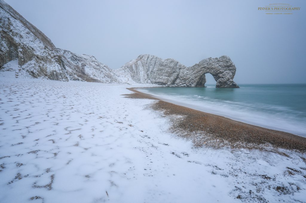***Competition Time!***
Since you all loved my Durdle Door in the Snow Image..I have decided to do a giveaway!

12x18 sized print up for grabs head over to my Facebook page (Pinners Photography ) 
comment below with your name &amp; I will chose a winner At random Its that easy! 📸