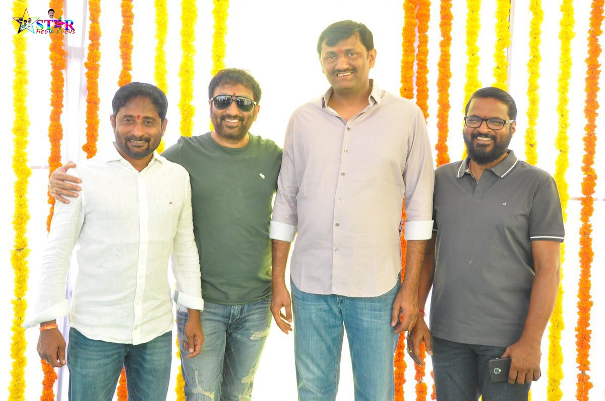 StarMediaFocus's tweet photo. Mass Maharaja @RaviTeja_offl @SreenuVaitla #AmarAkbarAnthony launched today. @ItsAnuEmmanuel plays the female lead A @MusicThaman Musical #RaviTeja #sreenuvaitla #AnuEmmanuel #starmediafocus @StarMediaFocus https://t.co/UTTmL9YuOi