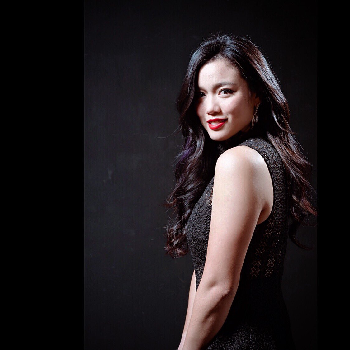 Be the best version of yourself 🖤💋 #HappyInternationalWomensDay #bebrave #BeYourself