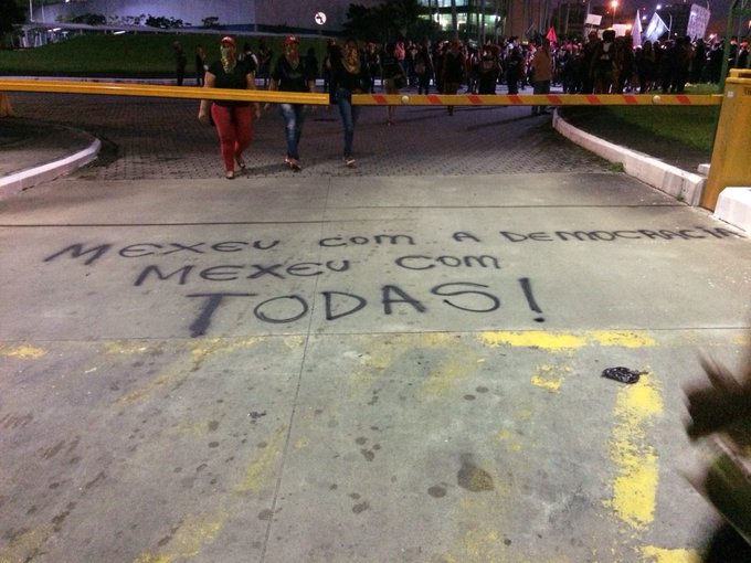 Ver imagem no Twitter