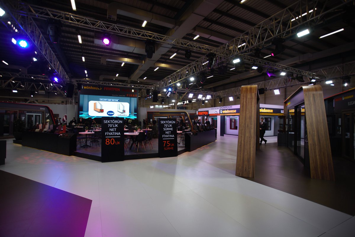 FiratpenTR's tweet image. Pencere Fuarının 2. günü. Yeni ürünlerimizle tanışmak için sizleri 8. Salon 801 no’lu standımıza bekliyoruz. 
#Tüyap #PencereFuarı #İstanbul #Türkiye