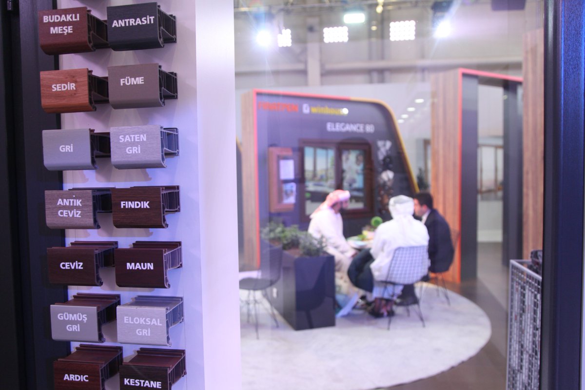 FiratpenTR's tweet image. Pencere Fuarının 2. günü. Yeni ürünlerimizle tanışmak için sizleri 8. Salon 801 no’lu standımıza bekliyoruz. 
#Tüyap #PencereFuarı #İstanbul #Türkiye