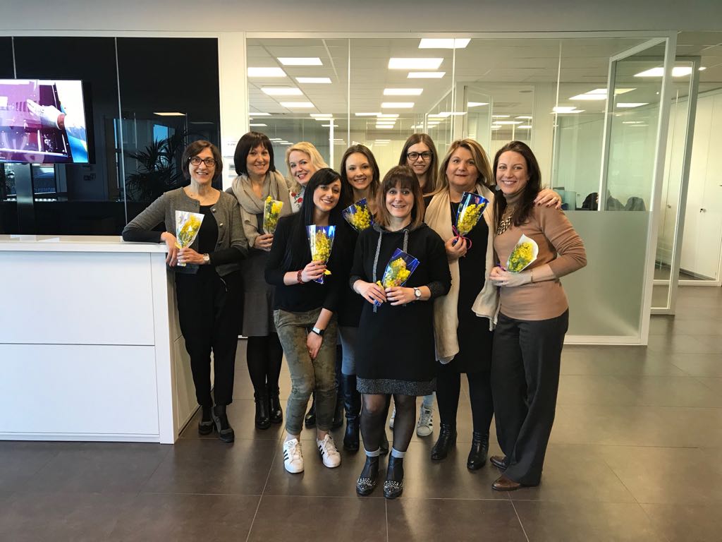 “Date alle donne occasioni adeguate ed esse saranno capaci di tutto.” [Oscar Wilde] Un augurio a tutte le donne dal lato femminile del gruppo Digimax! #8marzo #festadelladonna #Womensday