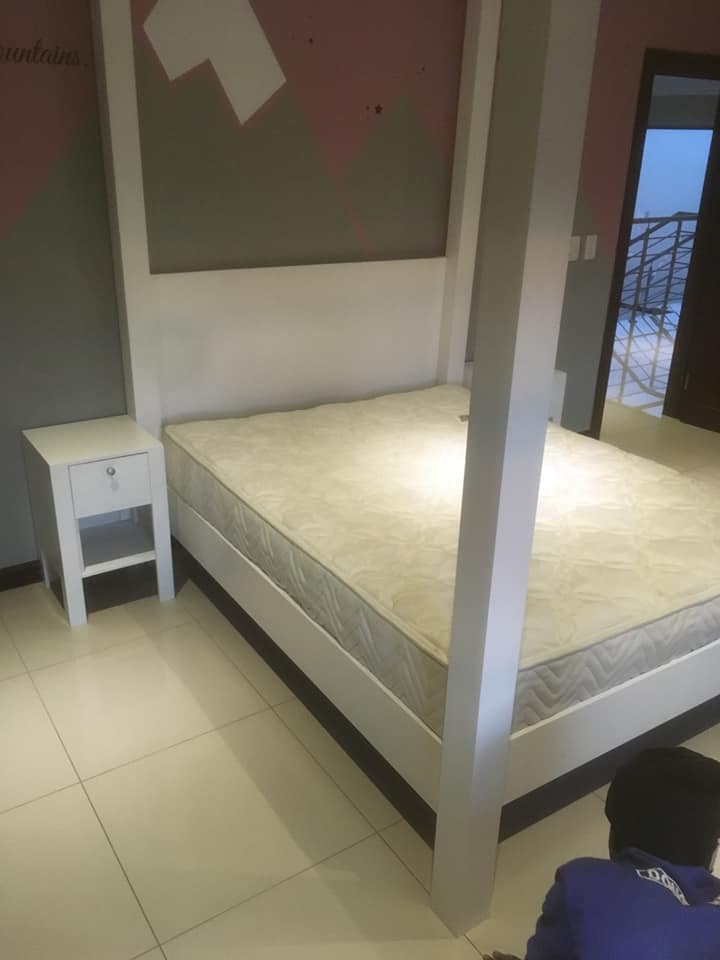 TimberSet's tweet image. A Quality Guarantee and a 100% customer satisfaction is all we will settle for at TimberSet. Take a look at this beautiful Bed, Side Tables, Dressing Table and Floating Shelves. Done by TimberSet!!