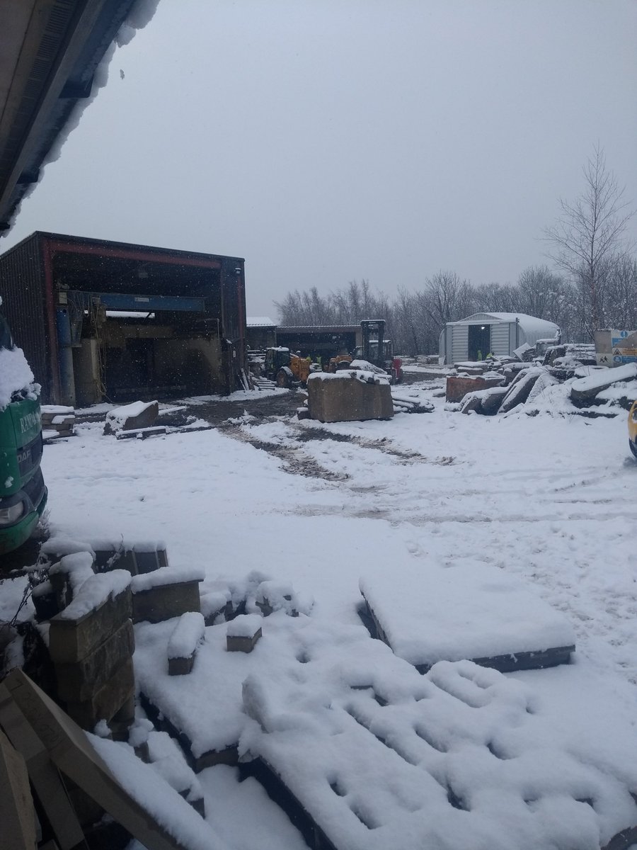 randandasquith's tweet image. Nice and snowy up in #yorkshire today! #yorkstone