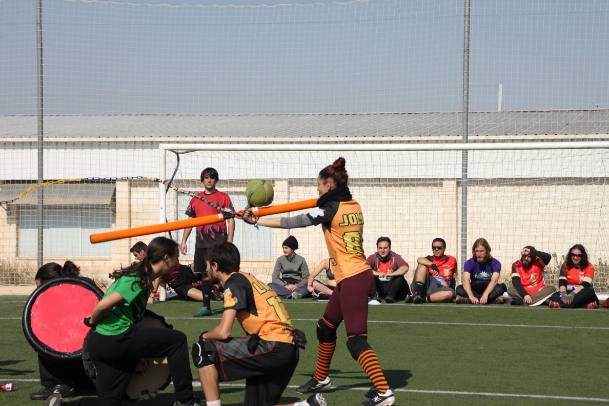 Cordoba_Kombat's tweet photo. Por que nuestros deportes y actividades son inclusivos.♀️
Porque ellas luchan. 🗡️
Porque ellas defienden.🛡️
Porque ellas se superan.🔝
Porque ellas apoyan.🤝
Porque ellas compiten.🤼♀️
Porque ellas pinean.⏸️
#Jugger #Sofcombat #CordobaESP
#WomensDay #DiaDeLaMujer https://t.co/takuaJkFGx