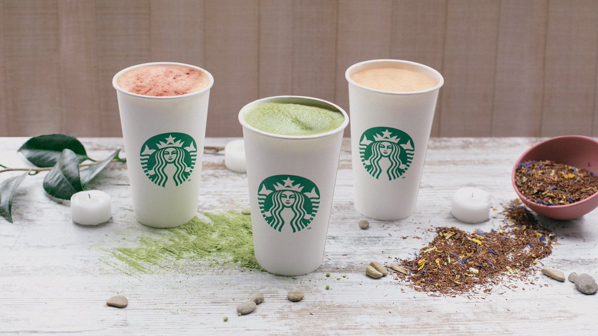 starbucks_es's tweet photo. Nuevos sabores que llegan al alma, descubre los Teavana #TeaLattes para tu momento de calma.
#RedAppleRooibosTeaLatte 🍎
#MatchaGreenTeaLatte 🍵
#RooibosTeaLatte 🌱 https://t.co/22B5HcK8zZ