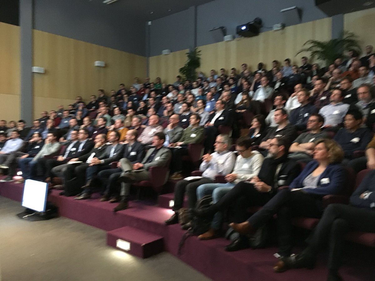 ann9470jacobs's tweet photo. Full house at our #MicrosoftBA2018 @element61 @MooreStephensBE https://t.co/vAFaLNRjuH