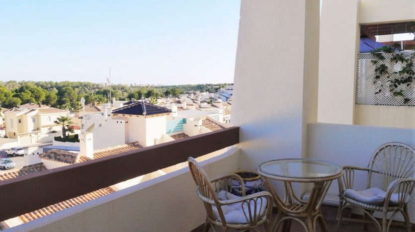 spinrest's tweet photo. A Stunning #Penthouse in two levels for Sale in Golf Las Ramblas de Campoamor, Alicante at € 160,000 Click for more details: https://t.co/ot46jAQ468
#GolfProperties #LasRamblas #Campoamor #PropertyforSale #Spain https://t.co/TDj2RHLUhV