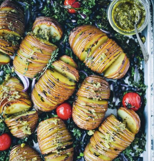 bonningtoncafe's tweet photo. Saturday's menu planning 🌱Inspired by @gkstories #vegan https://t.co/sOMT6hAu0i