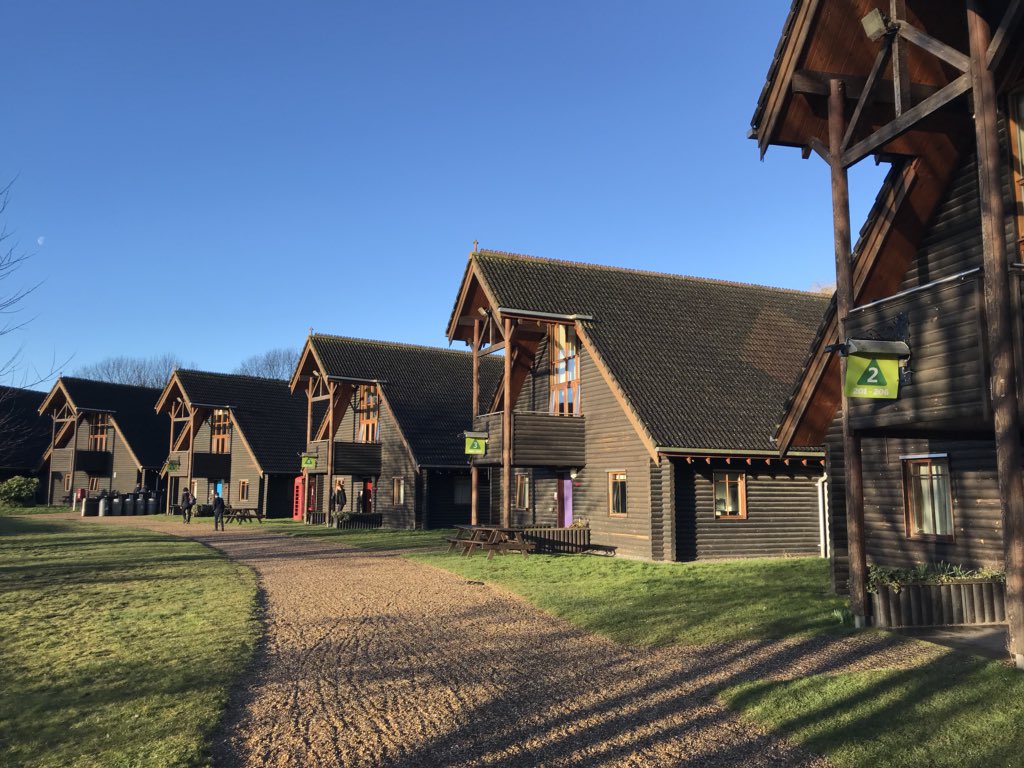 It’s a beautiful morning here...
Now off to the Tower after a hearty breakfast #yr5london18