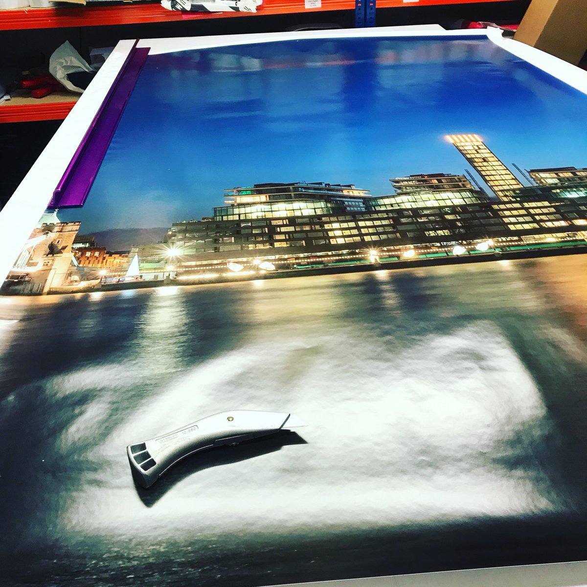 PartnersfPrint's tweet image. Last panel trimmed out. Wall changing today. Check in later to see the finished wall. 
•
•
#Design #Print #Copy #Display #Reigate #Surrey #Canvas #Leaflets #Folding #Fastprint #Popup #Exhibition #Illustrator #Blackandwhite #Printshop #Tshirtprinting #Largeformat #Posters