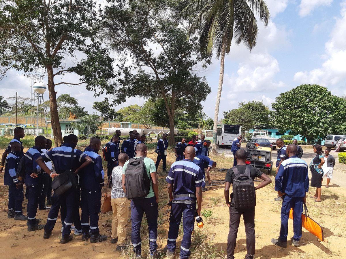 Axeau's tweet photo. @Axeau poursuit sa mission de création d'un service de recherche de fuites 💦 au sein de la @SODECIofficiel en Côté d'Ivoire 🇨🇮
https://t.co/4xyvKq9ACj https://t.co/Atdaf3LZgl