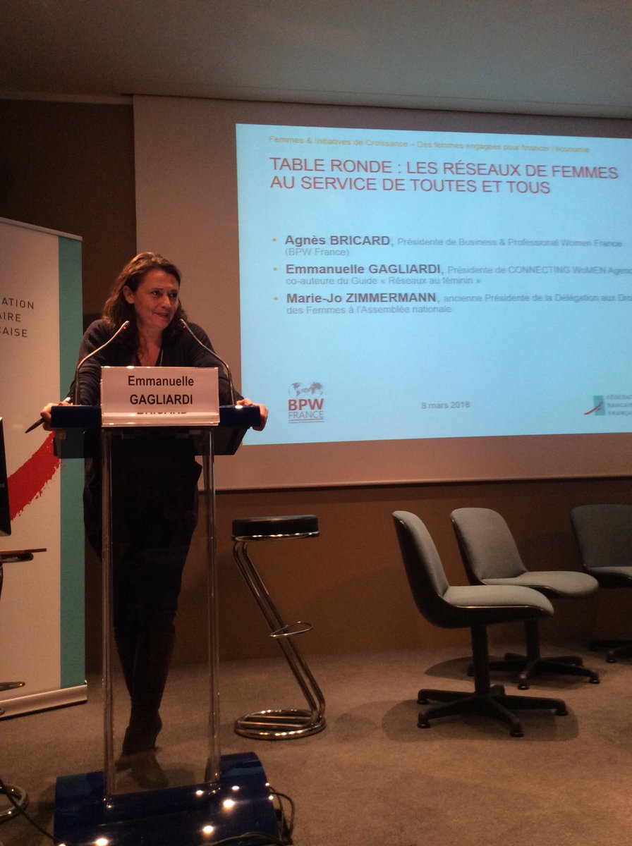 AgnesBricard's tweet photo. #FemmesetCroissance #2018 : Lancement de la table ronde sur les #Reseaux de #Femmes au service de toutes et tous. @AgnesBricard, @emmagagliardi, #MarieJoZimmermann. RÉSEAUX féminins depuis 1920... https://t.co/tZbp8hR8mp