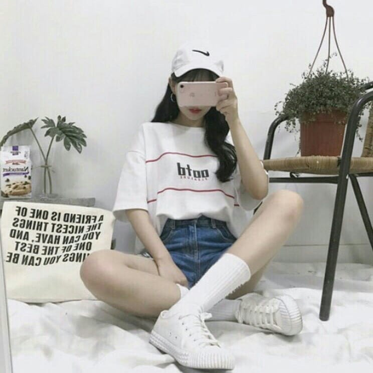 KoreaStudioz's tweet photo. 💫พร้อมส่ง💫
โอเวอร์ไซส์งานสกรีน ลาย btoo
อก 44" - 46"
สี : ขาว ดำ ชมพู ม่วง
ราคา 150-.
#เสื้อสไตล์เกาหลี #เสื้อโอเวอร์ไซส์เกาหลี #รับตัวแทนฟรี https://t.co/zBu8hAi4JE