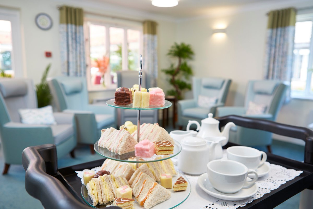 NewCenturyCare's tweet photo. Care Assistant Jobs: Join our friendly team, at Westbank care home, in Borough Green, nr Sevenoaks, Kent. £300 sign on bonus: https://t.co/xgILRLRtDl #carejobs #jobsinKent #BoroughGreen #workincare #jobsinBoroughGreen #jobsinSevenoaks #careassistantjob #newcareer #carehomejobs https://t.co/T79hQ1BMm1