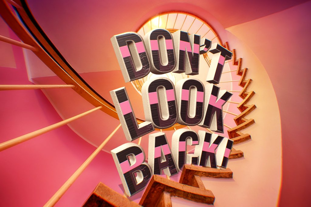 „Don‘t look back!“ 👄
...
by @typotastic_ 
.
#dontlookback #handlettering #lettering #letters #calligraphy #typography #strengthinletters #handdrawntype #type #typematters #typography #typotasticapp #goodtype #thedailytype #typeeverything #calligritype #handtype #artoftype