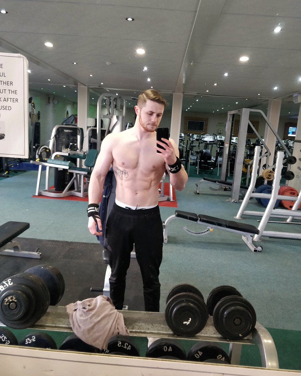 TomKnightBOXER's tweet photo. Currently up to 175lb https://t.co/x1IrovWFln
