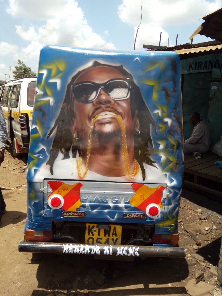 <a href="/RealShinski/">Nyashinski</a> Sio kwa nganya pekee, but hadi tuk tuk #CaltexBebaBeba #Goteana