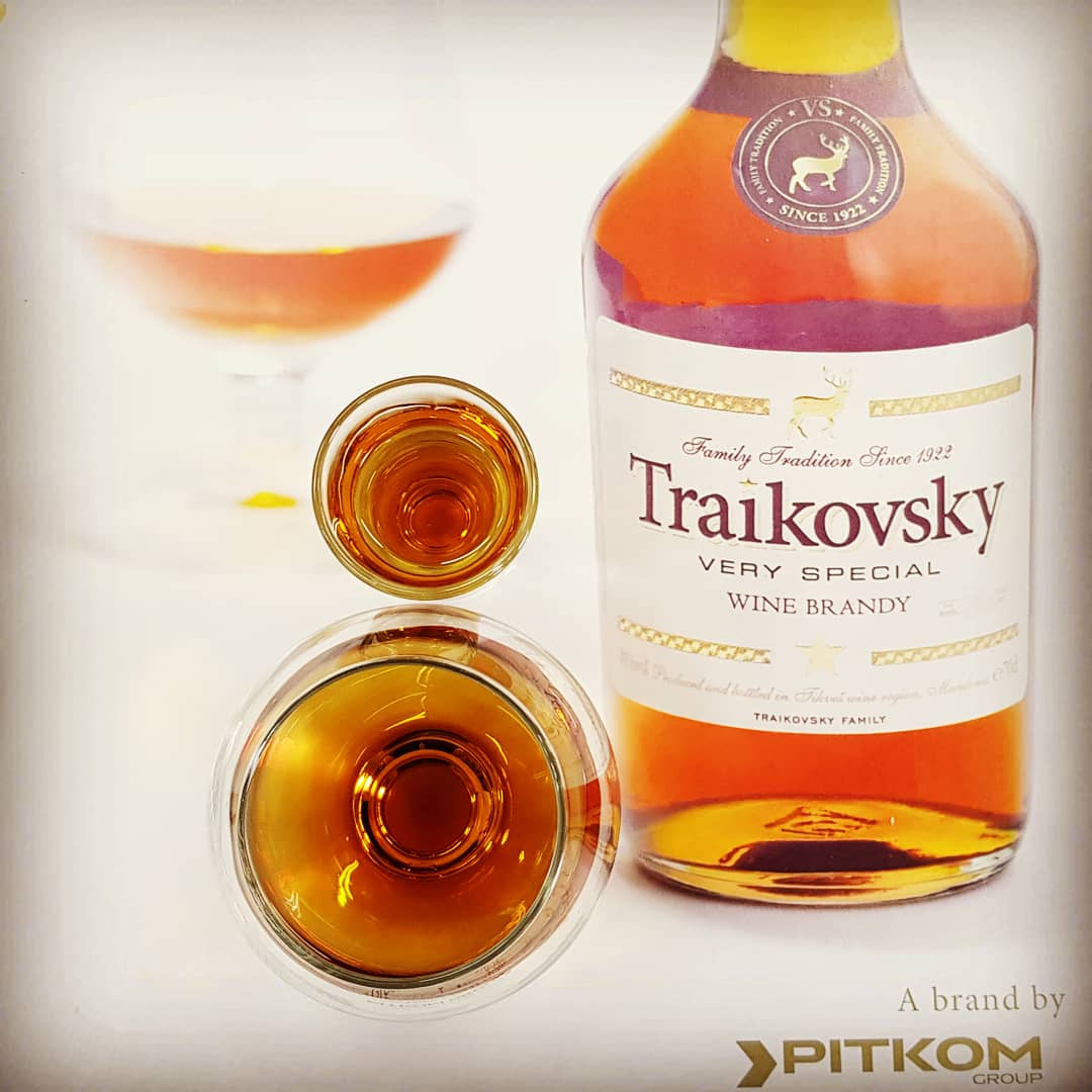 TraikovskyVS's tweet photo. Happy Women's Day!
#womensday #WomensDay #Traikovsky #VS #brandy https://t.co/a4Juug4qnp