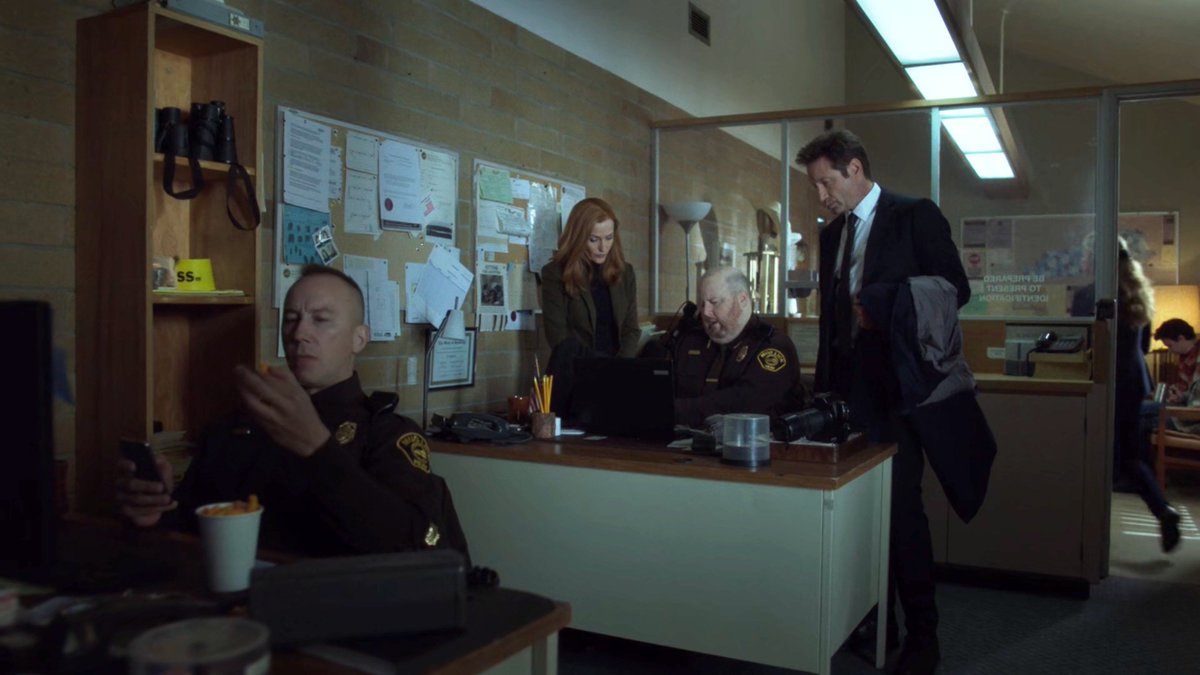 atlantistvru's tweet photo. 5 #Stargate'rs, not counting @MitchPileggi1, are #starring in #XFiles #episode #s11e06 #Kitten: #JohnsonPhan, #PatrickKeating, @ColinCorrigan, #RobertMann & #RobFournier (@p51productions)!
https://t.co/xQ3J4YGKq7
#Stargaters #Gaters @TheXFiles #cast #credits https://t.co/yXpZQNmB5i