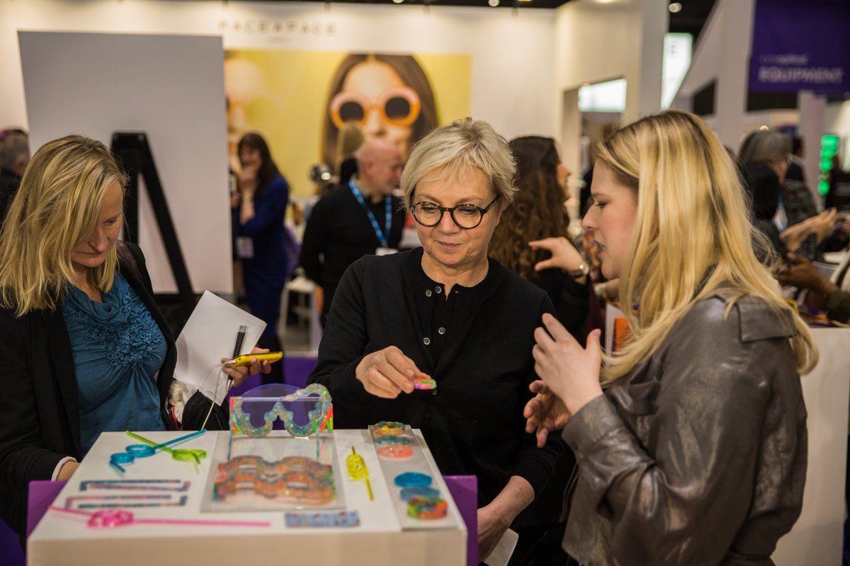 100Optical's tweet image. Happy #internationalwomensday2018 from #100optical team. Remembering happy moments from this years show. 

#IWD2018