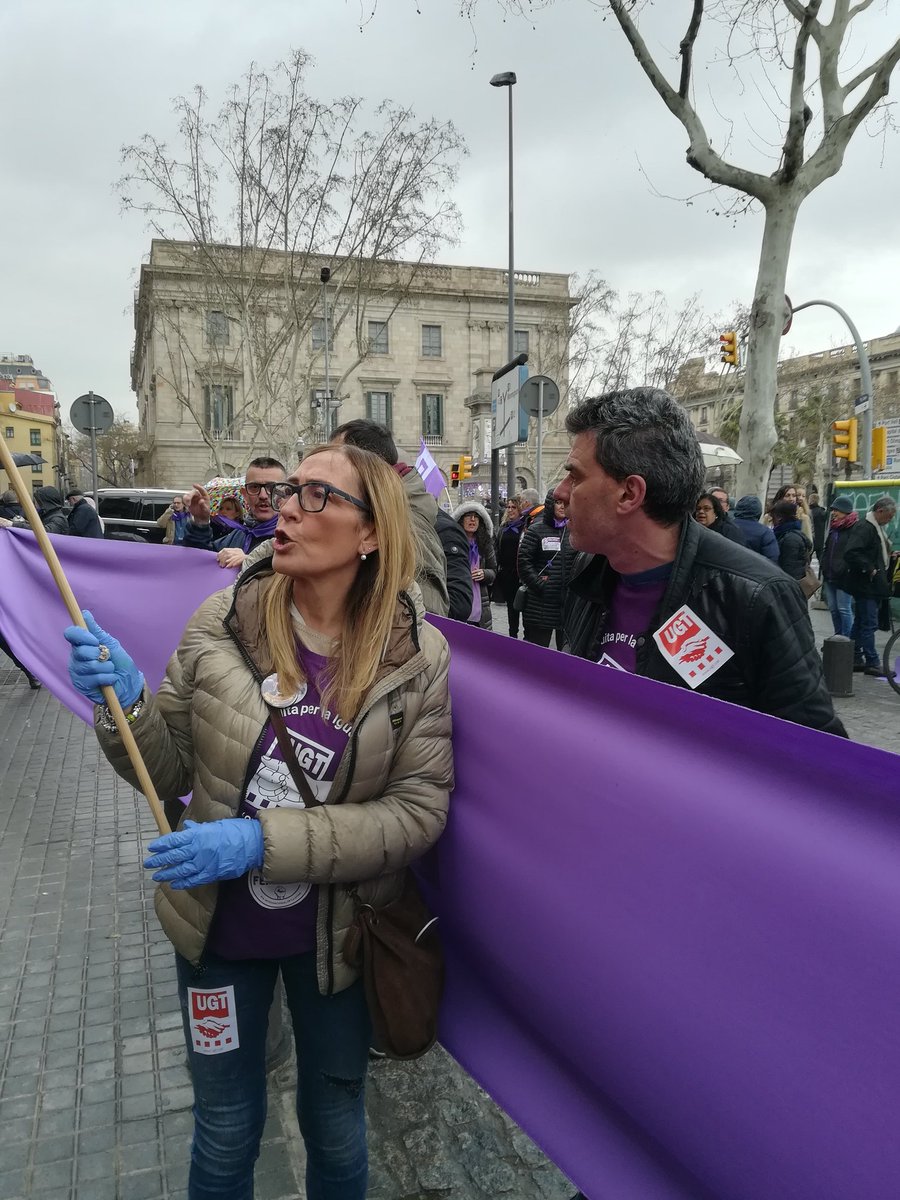 ugt_sp_cat's tweet photo. Avui diem NO a la bretxa salarial. Visca la lluita feminista!!! #8MJoFaigVaga #8MEnsPlantem #8MHuelgaFeminista https://t.co/51hRvit9mv
