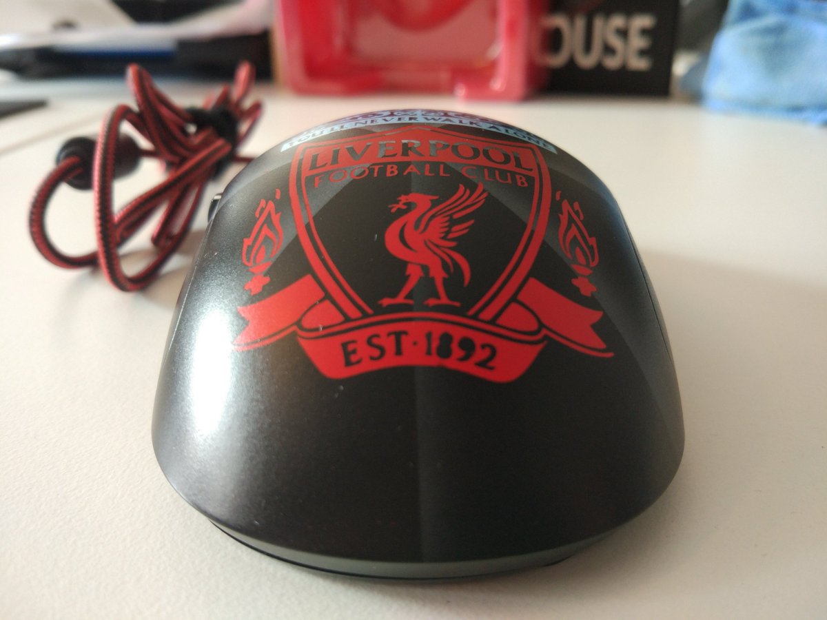 Dream__Machines's tweet photo. What do you think about this kind of customization of our products??π€π€π€
Would you like to customize this way your mouse? π
Let us know in the comments!πππ
#DreamMachines #Customization #DM1PROS #DM2COMFY #Hearthstone #liverpoolfc https://t.co/u00suUuHVg