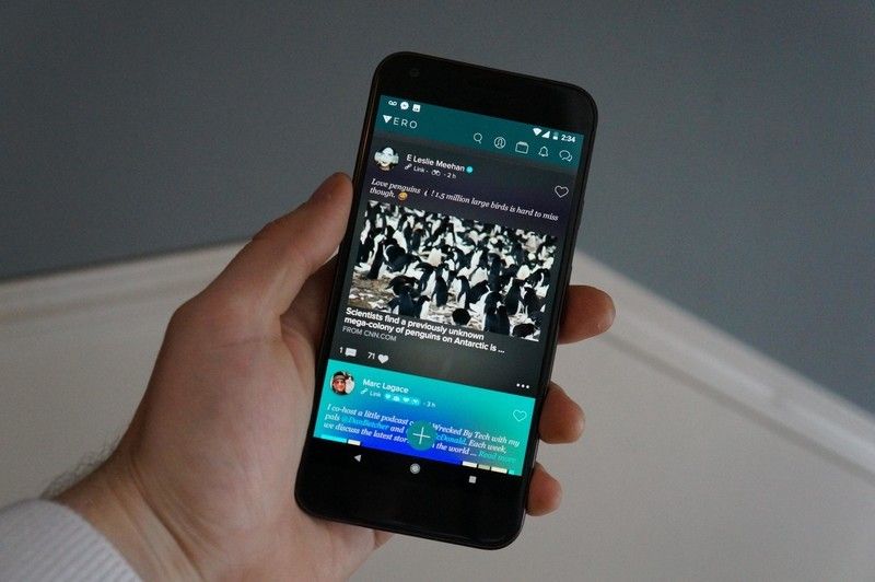 BuzzinSocial's tweet photo. So the new social media app Vero - True Social: seems to have exploded overnight.
Here is everything you need to know! >>> https://t.co/j2jJiHDOTR
#BuzzSocial #VERO https://t.co/t5aOn6jD0n
