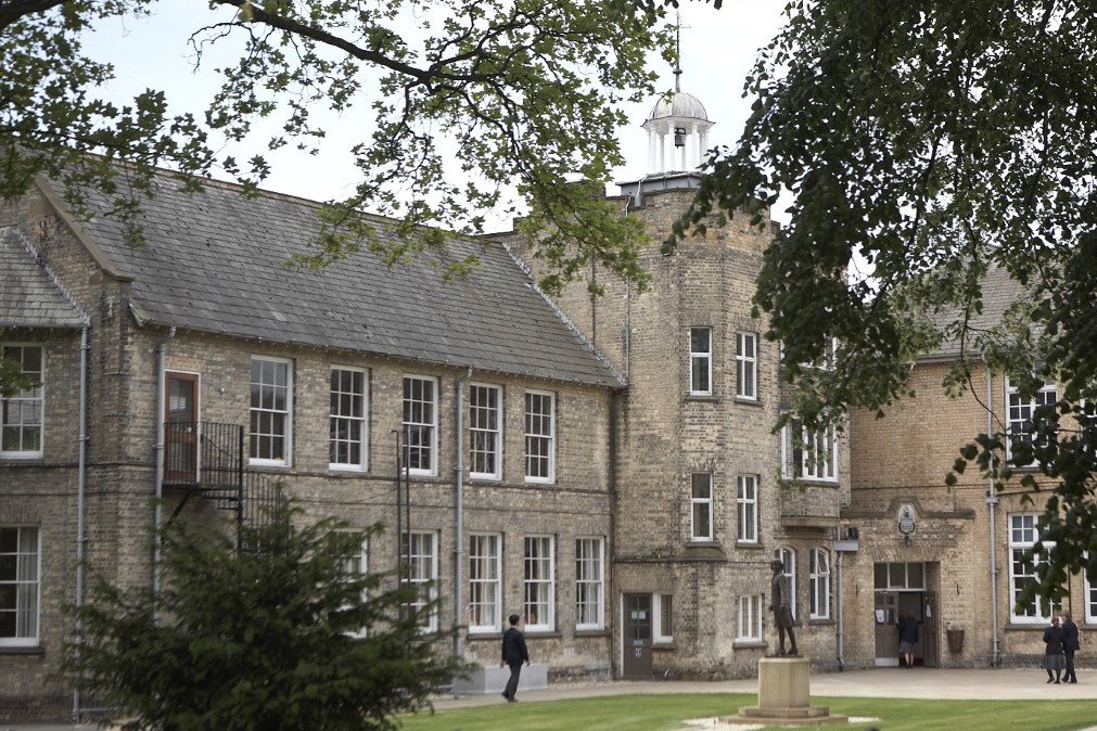 Welcome to prospective parents &amp; pupils visiting <a href="/PockSchool/">Pocklington School</a> this morning to see the Prep &amp; Senior Schools at work, from 9am. We look forward to meeting you. #inspiredforlife