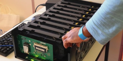 マイニングマシン