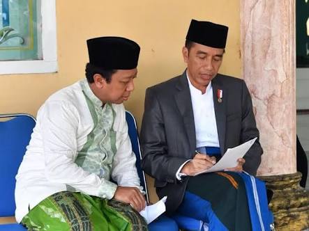 Daus0821's tweet photo. #PPP for punggawa#sangat layak sekali mendampingi pak jokowi sebagai wakil presiden 
@DPP_PPP 
@MRomahurmuziy 
@AmiruskaraM 
@amiruskara_p3 
@nursyamamin 
@PunggawaSulsel 
@10mantaPPP https://t.co/4STQurTlry