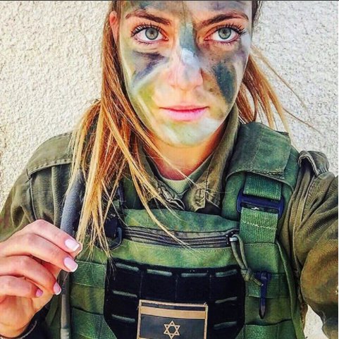 Today on International Women's Day, we salute the female soldiers of the IDF, like this badass Nurit. Send us a DM to learn how you can send awesome gear to female Israeli soldiers across the country. #WomensDay2018 #fightlikeagirl #IDF #Agilite