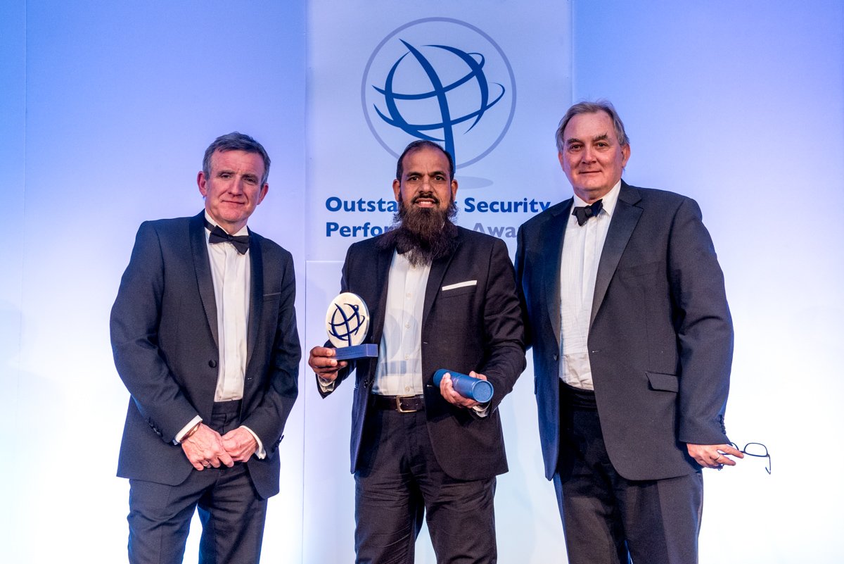 Throwback to a proud moment at the UK <a href="/theOSPAs/">The OSPAs</a> last week, where Muhammad Fahim picked up the Outstanding Security Officer award!