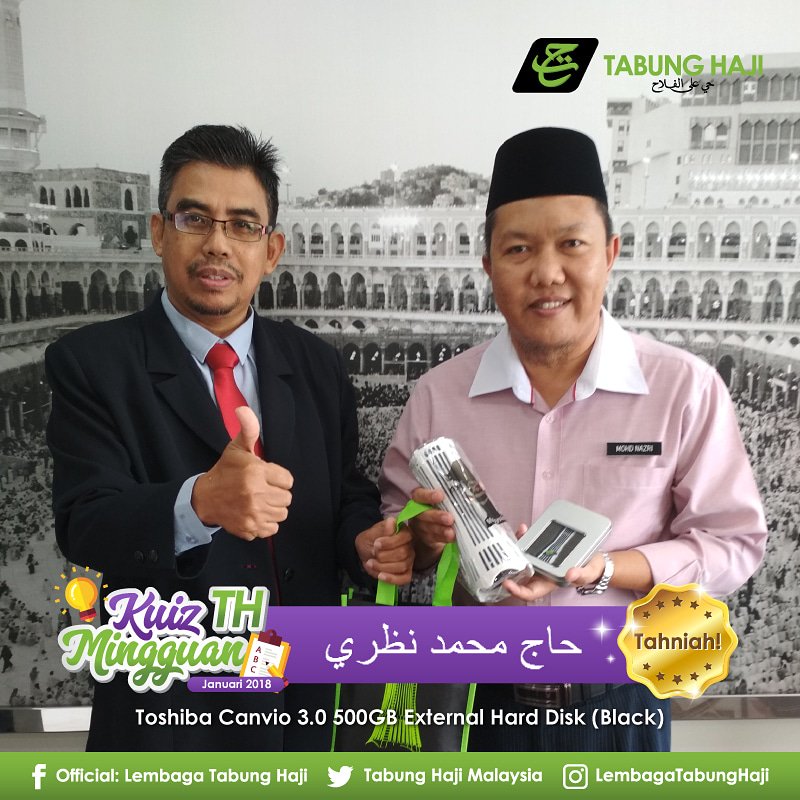 Tabung_Haji's tweet image. Tahniah diucapkan kepada Hj. MOHD NAZRI, pemenang Kuiz Mingguan TH-Jan 2018 &amp;amp; menerima hadiah Toshiba Canvio 3.0 500GB External Hard Disk (Black)  berserta Hadiah Eksklusif TH iaitu Tabung &amp;amp; Pendrive TH.

#th #tabunghaji #peraduanth #kuizmingguanth
