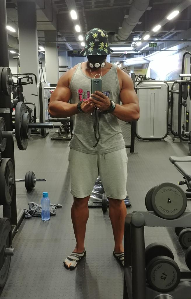 justdeanroberts's tweet photo. #OlympusNutrition #FreakMode #MuscleDynamics #NextLevel2018 https://t.co/tlRArXOCGr