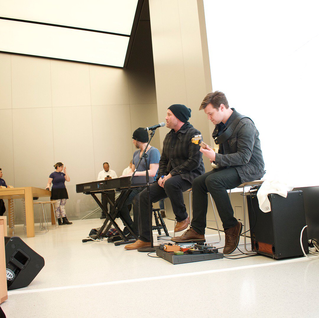 Thriving Ivory tweet media