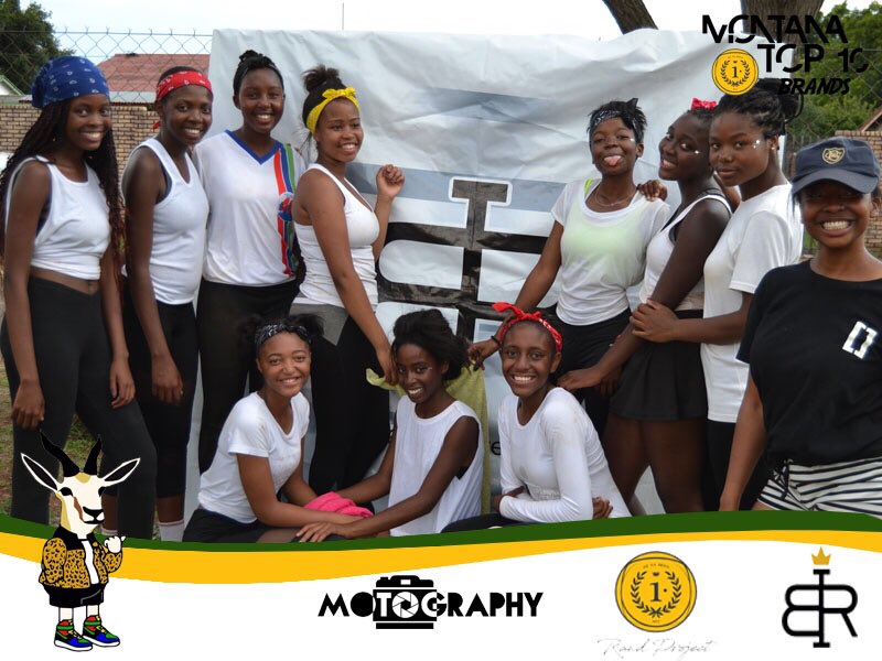 OneRandProject's tweet photo. Happy #InternationalWomansDay to the woman of the world.
Letβs take a look back at the previous #MontanaTop10Brands and the woman who were part of the experience.
#OneRandProject
#BrilliantRecreations https://t.co/152yUAduoH