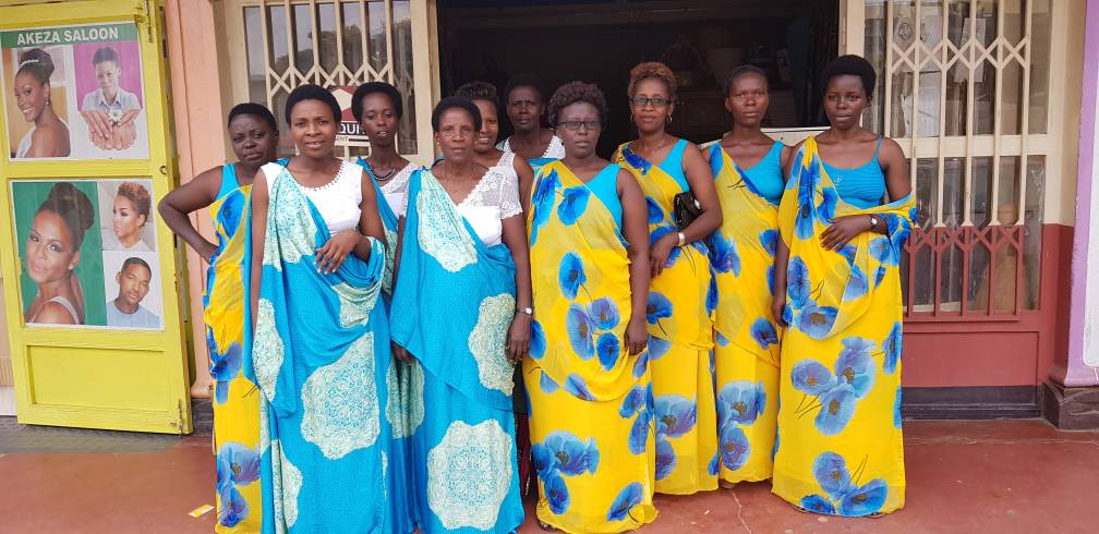 RemeraRwanda's tweet photo. Biri kuba: Kwizihiza umunsi mukuru mpuzamahanga w' umugore mumurenge wa #Remera. Insanganyamatsiko y' uyu mwaka "Munyarwandakazi komeza umurava mu iterambere twubake u #Rwanda Twifuza" #HappyWomenDay2018. @RwandaWomen @RwandaGender @GenderMonitorRw @CityofKigali @Gasabo_District https://t.co/yJvzu5z3Ix