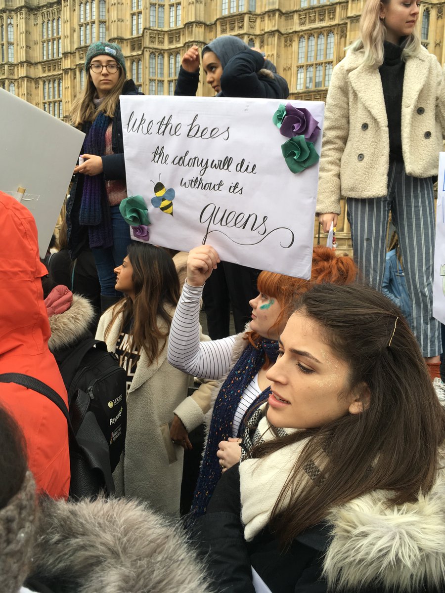 ThePAssoc's tweet photo. The EPA is proud to celebrate International Women's Day today. Our #WomeninPayTech project is committed to creating a fair and level playing field through a supportive community of mentors, training, research and guidance. Join our LinkedIn group today https://t.co/zd8d7yGMe1 https://t.co/JHsZ1wI5qp