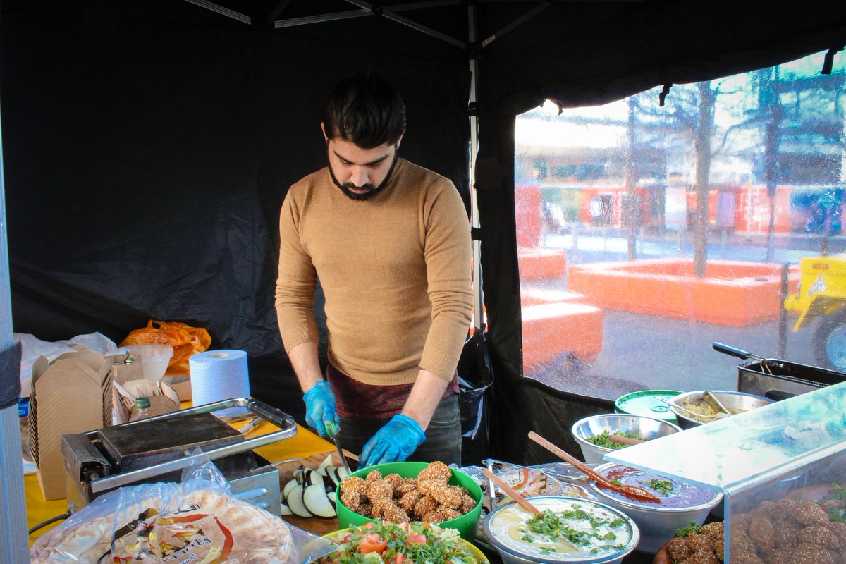 StreetDots's tweet photo. Today at @wembleypark we have @papapaella, @FeastInfo , @Falafel_Time , @lesbonnescrepes , @halalfoodforall and @MichebooS cooking up some tasty specials from 11am on #IWD2018 https://t.co/dgSOhLJsVo