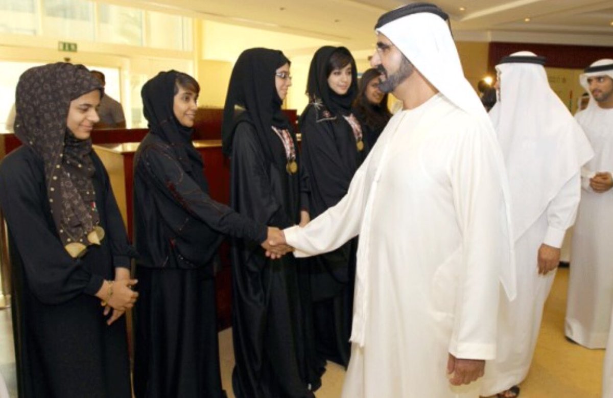 DXBMediaOffice's tweet photo. محمد بن راشد: ٨ مارس يوم رائع وجميل لكل نساء العالم .. يوم المرأة العالمي .. يحتفل العالم بها .. ونحتفي بها في #الامارات مربية أجيال وشريكة مسيرة وصانعة للتغير في المجتمعات .. كل عام وأنتن أقوى وأجمل وأكثر إشراقا وعطاء https://t.co/UwggLZhHq4